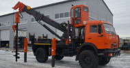 Ямобур SOOSAN SA040С с кабиной оператора на шасси КамАЗ 4326